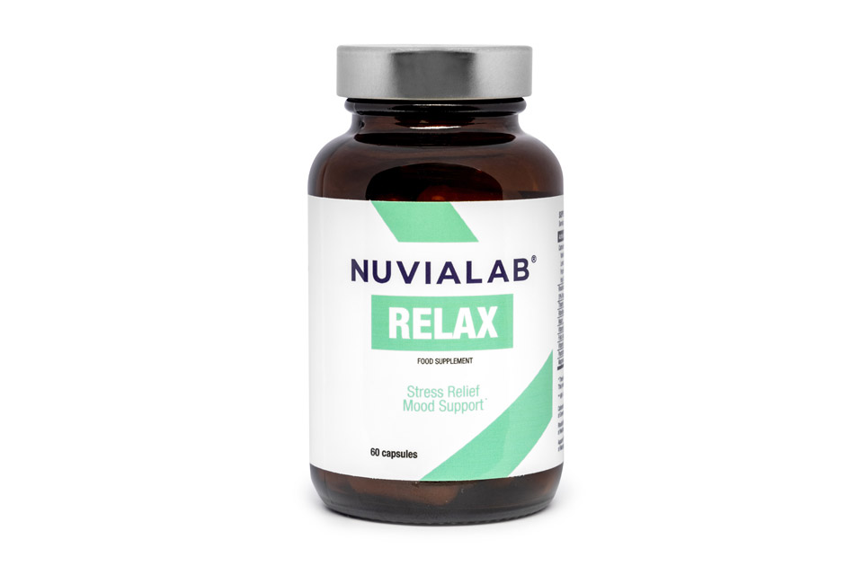 Complément alimentaire NuviaLab Relax avec extraits naturels, magnésium et vitamines B pour la détente, la bonne humeur et un sommeil réparateur.